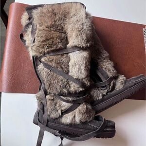 Manitoba fur moccasins